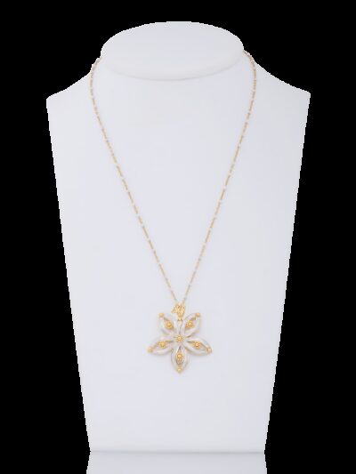 Ciondolo Royale polvere di perle