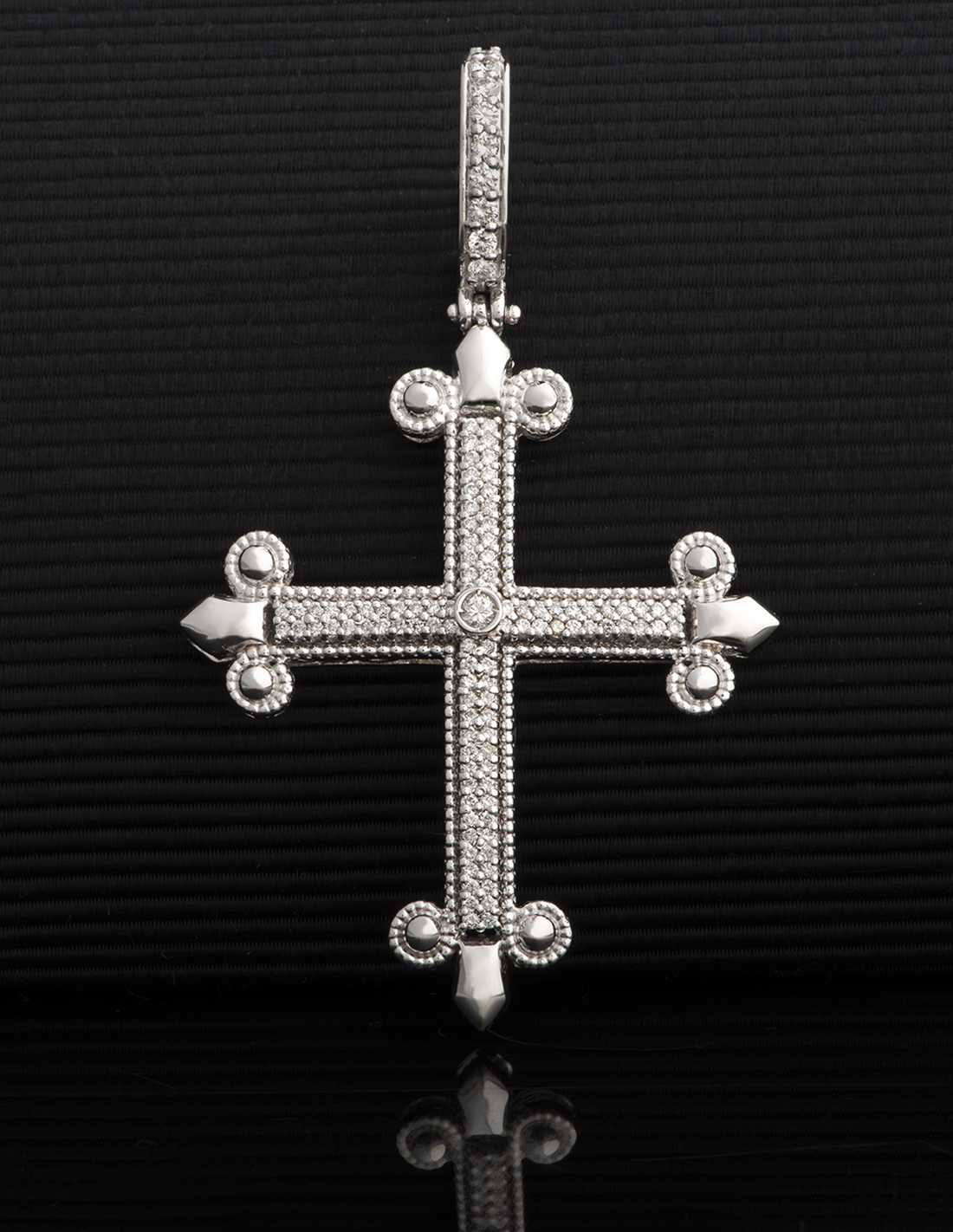 Croce Excalibur Giglio Magnum Bianca