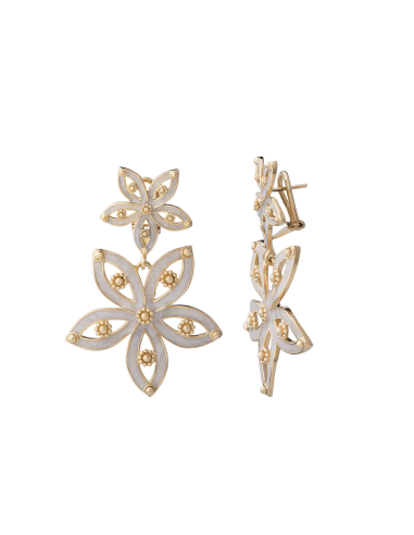 Orecchini Royale polvere di perle degradé doppio fiore