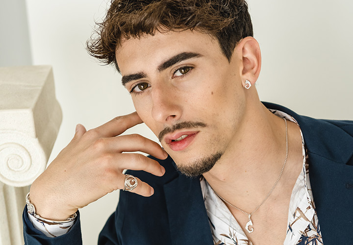 Mega Menu Image1028709